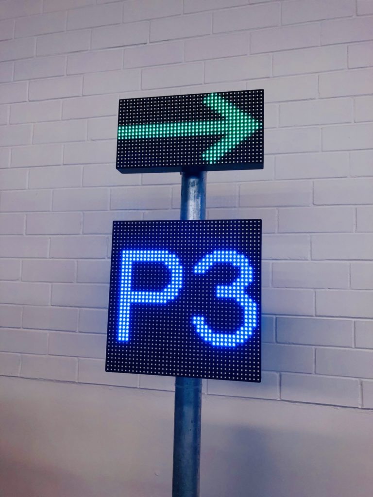 DS-320×320-P8 showing parking level P3