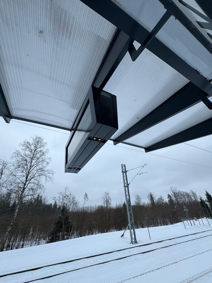 Passenger Information Displays for the Central Estonian Rail Network — installation photo 3