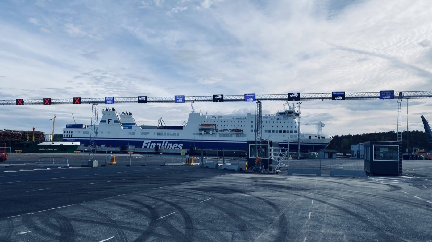 Traffic Guidance Displays at the Port of Naantali
