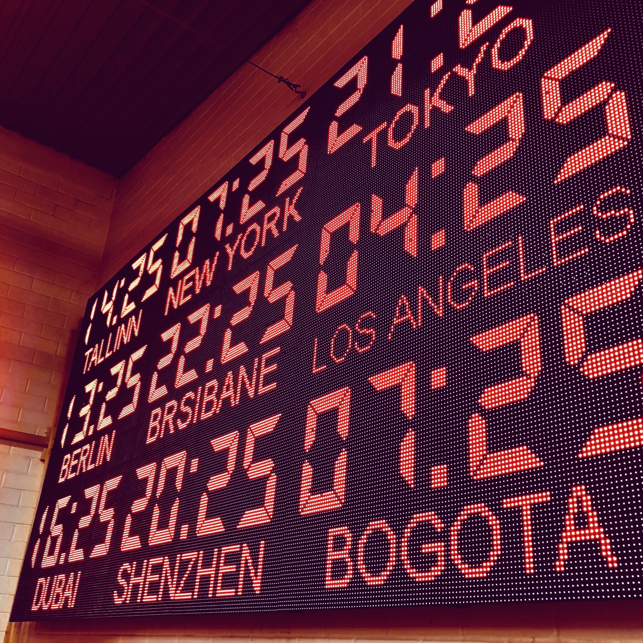 Digital Wall Clocks Ampron